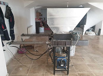 Chip Pressing Machine